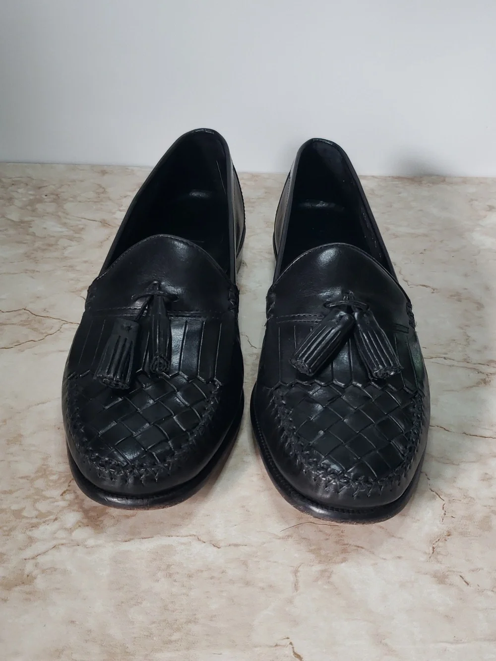 Cole Haan Black Leather Tassel Loafers for Men 9D